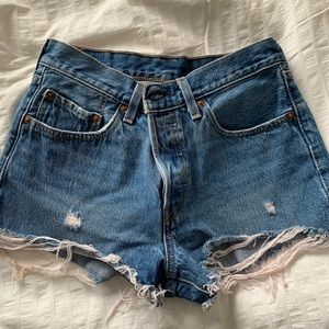 Levi’s 501 high waisted shorts